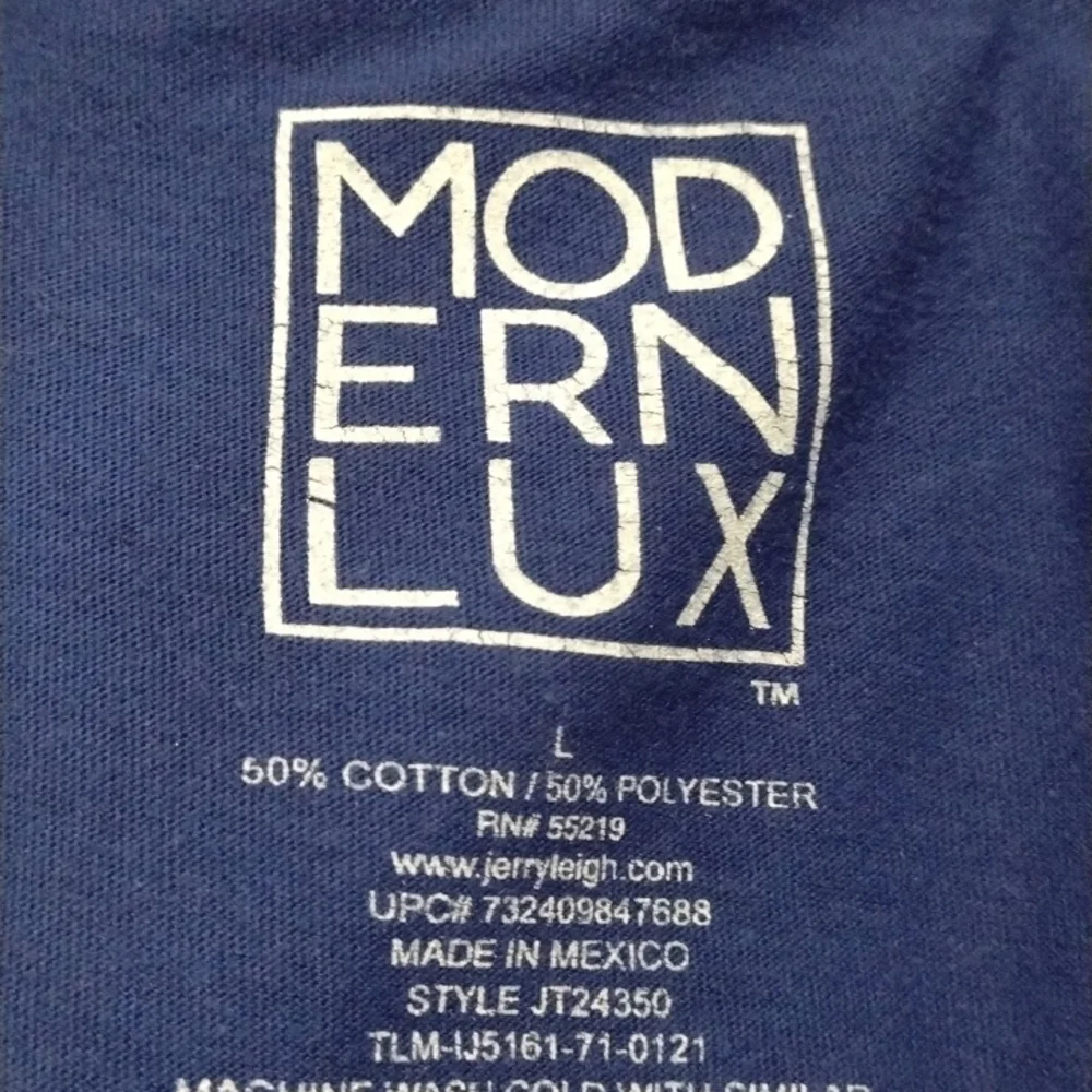 Weekend Tee - Picture 3 of 3